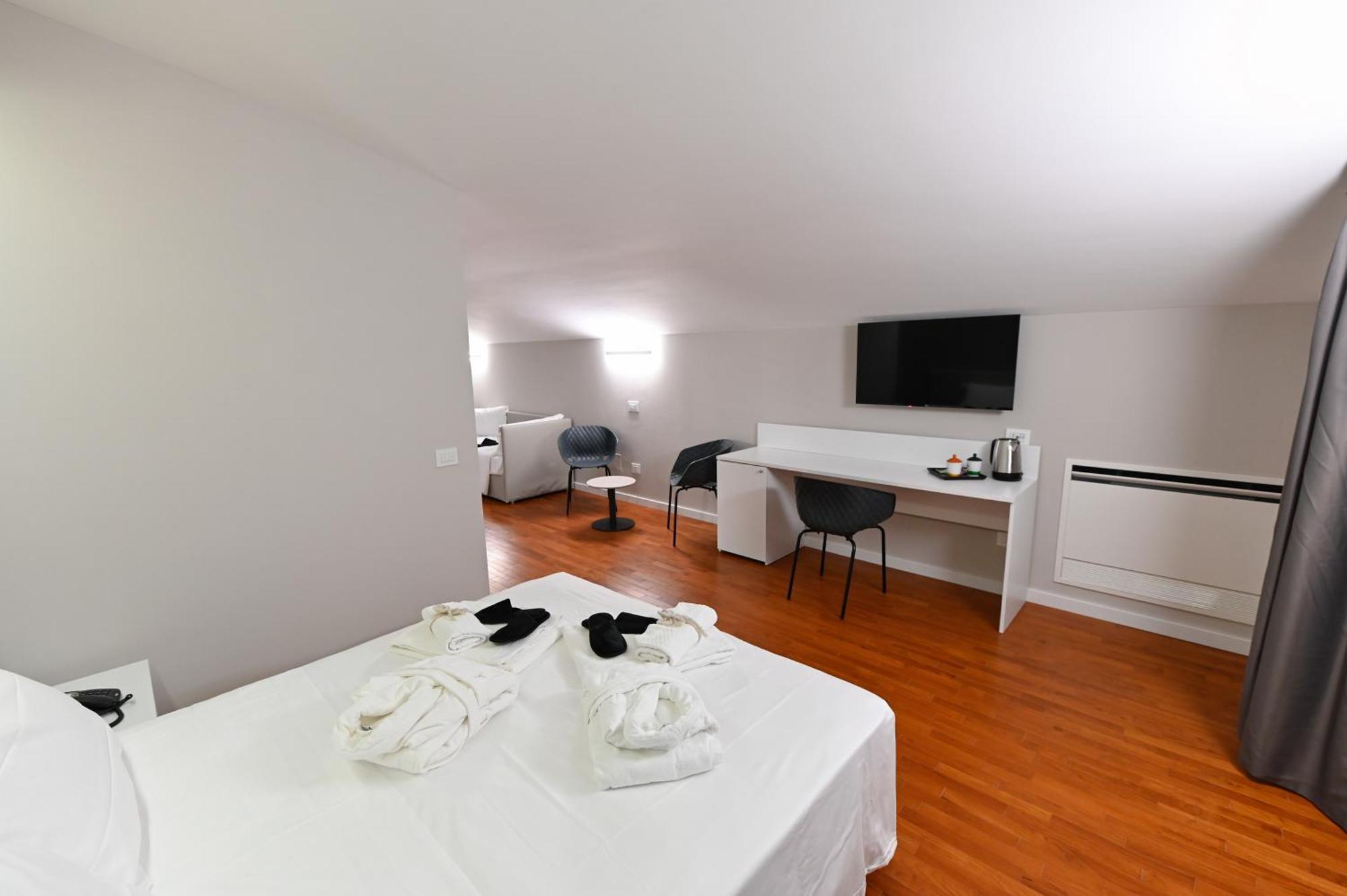 Hotel Hypnos San Giorgio del Sannio Dış mekan fotoğraf