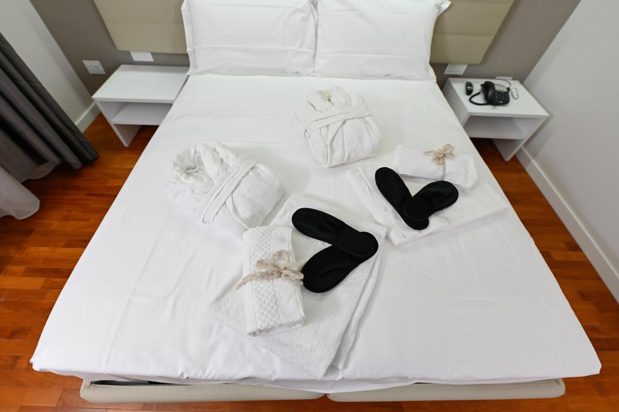 Hotel Hypnos San Giorgio del Sannio Dış mekan fotoğraf
